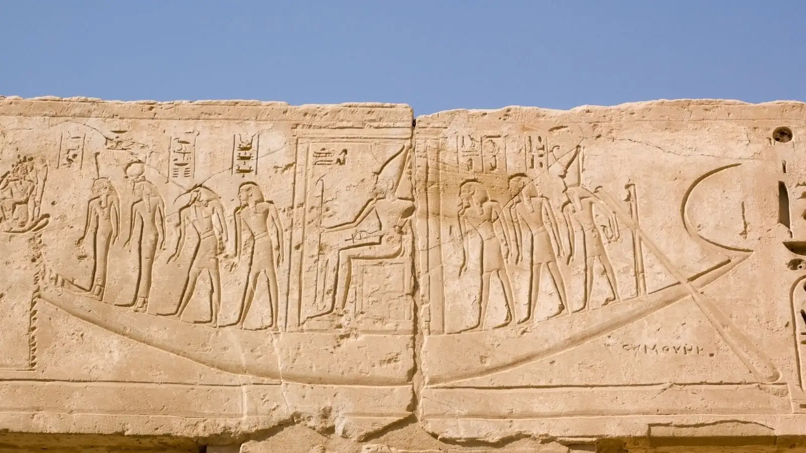 Symbol of the boat in Egypt