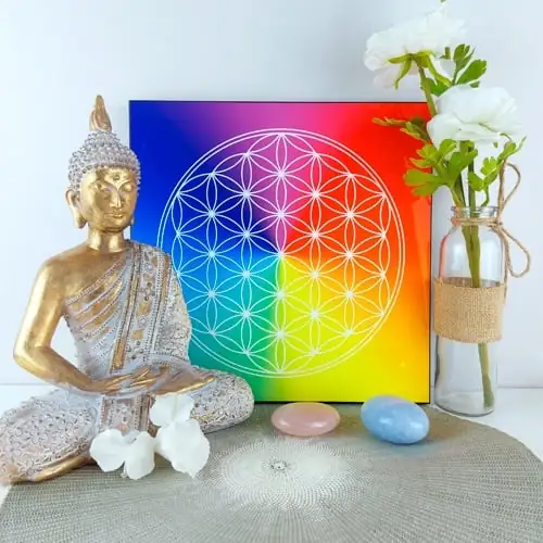 Bandeja Flor de la Vida con los 7 chakras, simbolizando la armonización energética y el equilibrio de los centros energéticos del cuerpo