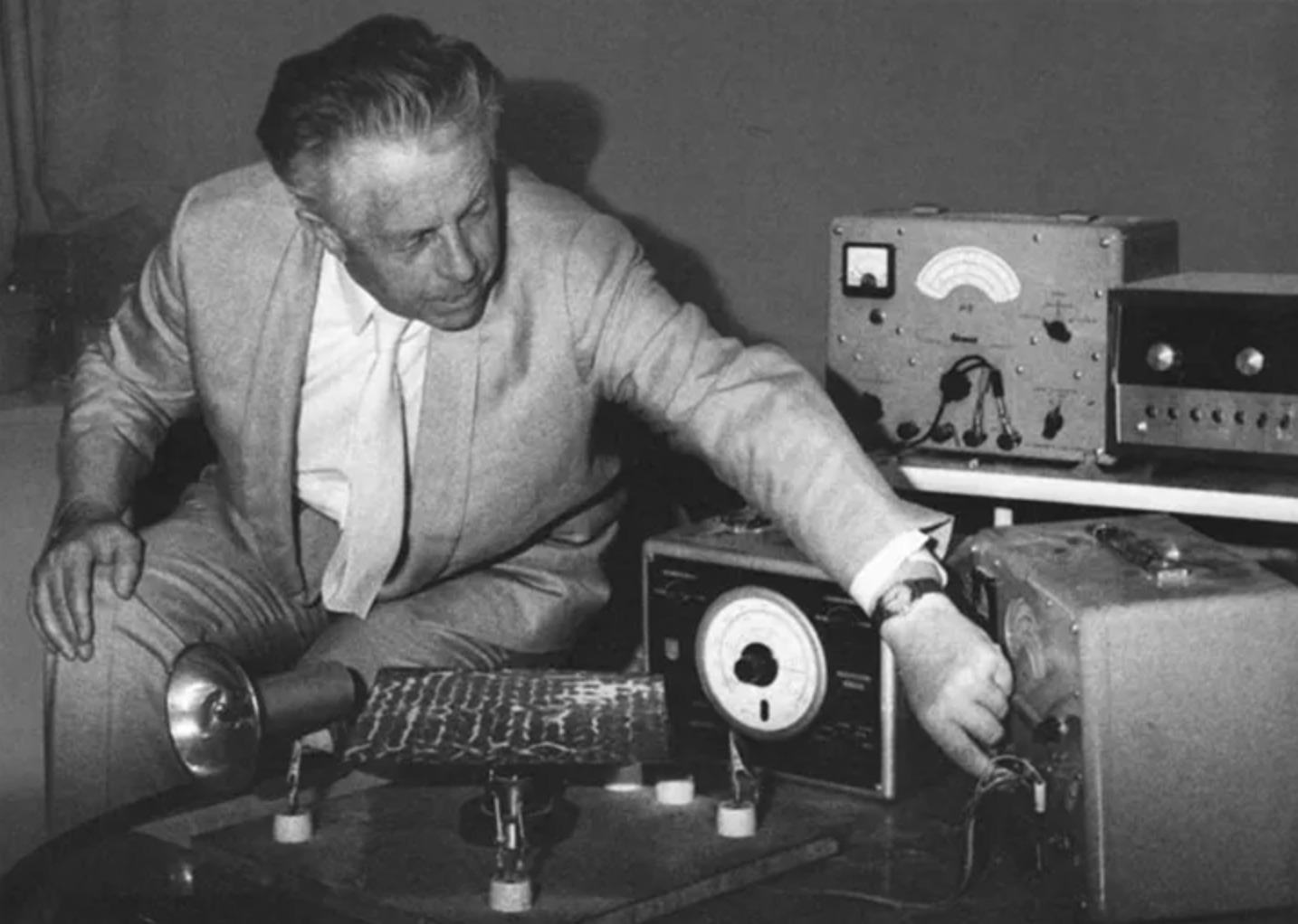 Hans Jenny performing a cymatics experiment with sound frequencies
