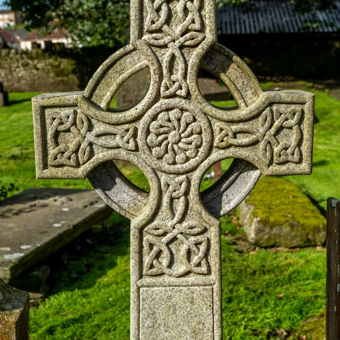 Cruz celta que representa la rueda solar