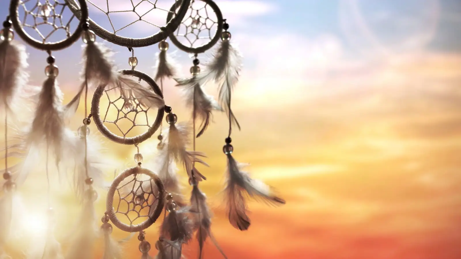 L'acchiappasogni impedisce ai brutti sogni e alle energie negative di invadere il sonno del suo possessore